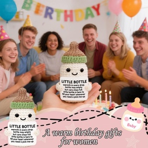 Poupées en crochet inspirantes, cadeaux d'anniversaire amusants pour hommes et femmes, et décorations de bureau émouvantes et encourageantes - Product Image 6