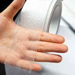 Cinta Antideslizante para Baño de PEVA Blanca, Tiras de Agarre con Patrón de Ondas para Bañera y Piso de Ducha, Resistente al Moho y Fácil de Limpiar - Product Image 1