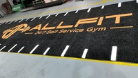 Fabricant chinois leader de tapis de sol sportifs en gazon artificiel pour gymnases, sur mesure pour pistes de sprint intensives et projets de revêtements de sol sportifs