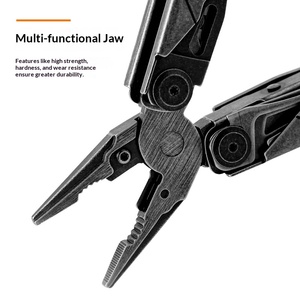 Herramienta Multiusos 24 en 1 de Acero Inoxidable, Alicates, Cuchillo, para Exteriores, Camping, Auto, Plegable y Portátil - Product Image 4