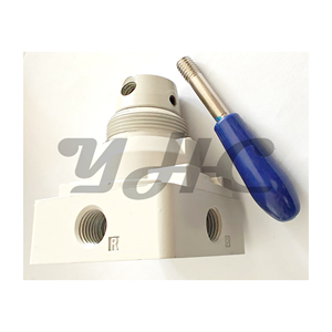 Válvula manual YHC Válvula rotativa manual Válvula <span class=keywords><strong>de</strong></span> cuatro vías <span class=keywords><strong>de</strong></span> <span class=keywords><strong>tres</strong></span> <span class=keywords><strong>posiciones</strong></span> 4HV230-06 4HV230-08 4HV330-08 4HV330-10 4HV430-15 4HV330-15 - Product Image 3