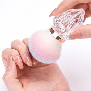 Diseño <span class=keywords><strong>de</strong></span> cono Cómodo Limpieza suave Cepillo <span class=keywords><strong>de</strong></span> polvo cosmético Maquillaje Removedor personalizado Cepillo <span class=keywords><strong>de</strong></span> polvo <span class=keywords><strong>de</strong></span> <span class=keywords><strong>uñas</strong></span> rosa - Product Image 1