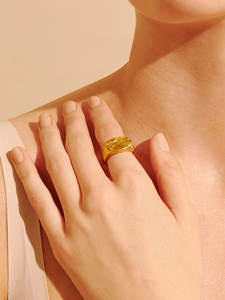 Nouveauté, prix compétitif, anneaux ovales de style glacé à texture d'écorce d'arbre pour femmes, tendance, couleur or 18 carats, bijoux de mode. - Product Image 6