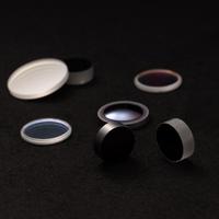 Composants optiques sur mesure : lentilles, prismes et fenêtres pour vos applications industrielles et de recherche spécifiques