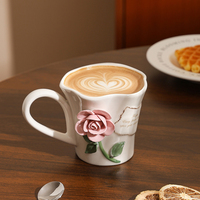 Tasse à eau en céramique à motif floral créative et mignonne de grande capacité pour couple, cadeau exquis