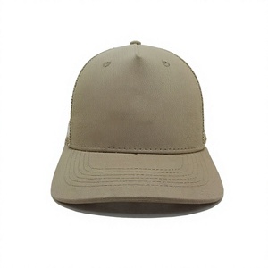 Gorra Trucker Personalizada al por Mayor, 5 Paneles, Color Caqui, Malla Trasera, Cierre a Presión, con Logotipo Personalizado, Perfil Medio, Estructurada, Precurvada - Product Image 1