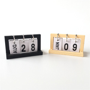 Ours diplômé nouveau modèle avec chapeau de docteur, jouet en peluche, oreiller décoratif, cadeau, vente en gros, ultra mini calendrier - Product Image 3