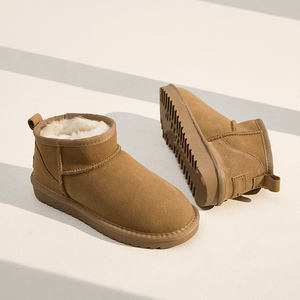 Chaussures <span class=keywords><strong>en</strong></span> gros, série de pantoufles décontractées d'intérieur <span class=keywords><strong>et</strong></span> d'extérieur, pantoufles fantaisie, bottes <span class=keywords><strong>en</strong></span> <span class=keywords><strong>cuir</strong></span> de luxe, bottes <span class=keywords><strong>en</strong></span> laine, bottes de neige - Product Image 6