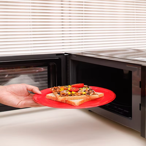 Service de table en céramique artisanal unique pour restaurant, comprenant un ensemble de tasses à thé et des services de vaisselle - Product Image 1
