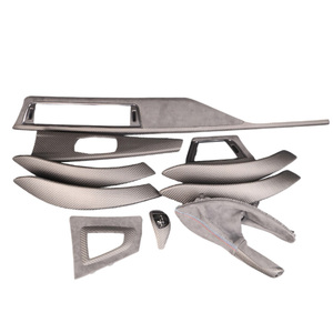 BMW E60 E90 F22 F30 F31 F32 F36 F80 F82 E93 için Toptan Karbon Alcantara Gösterge Paneli Yedek İç Döşeme Seti - Product Image 5