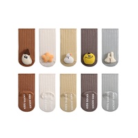 Chaussettes pour bébé en tricot de qualité supérieure, taille 0-3 mois, fabriquées en mélange de coton respirant avec semelles antidérapantes et motifs de dessins animés ludiques