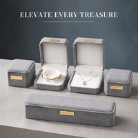 Coffret à bijoux octogonal en velours gris, boîte de présentation multi-tailles avec logo métallique personnalisé pour bague, collier, bracelet, pendentif