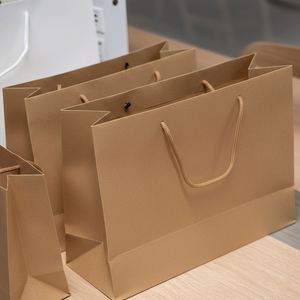 LH Custom Size Aseptic Biodegradable Eco-Friendly Durable Brown Kraft Paper Bags Cotton Rope Handles for Wedding Gift Shopping - Product Image 4