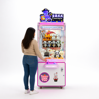 Grue à jouets robuste de qualité supérieure avec graphismes personnalisés pour centres de divertissement commerciaux