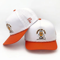 OEM ODM Witte Waterdichte Polyester Running Cap Laser Cut Sportpet Aangepaste Borduurlogo Rubber Patch Groothandel