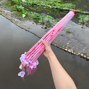 SD Antique pétales gland parapluie femmes tissu de soie photographie Hanfu accessoires classique huile papier danse Performance parapluie - Product Image 6