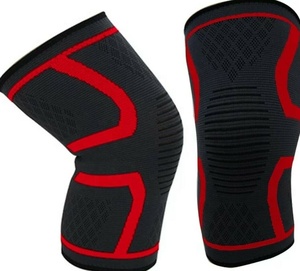 Manchon de compression pour bras – Attelle unisexe pour blessures sportives avec propriétés antibactériennes et séchage rapide pour la course à pied - Product Image 4