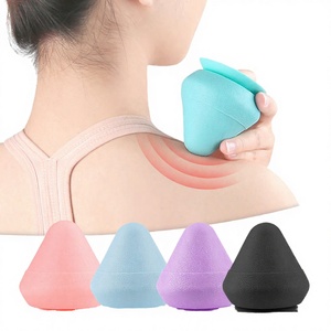JIRUI New Solid Tapered Fascia Roller Back Massager with TPE Material and Suction Cup for Neck Shoulder Foot Massage - Product Image 4