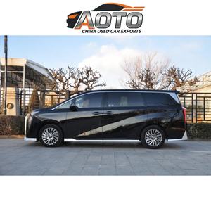 GAC Trumpchi M8 d'occasion haut de gamme : Sièges aviation spacieux pour la deuxième rangée, confortables pour les voyages, durables et fiables - Product Image 5