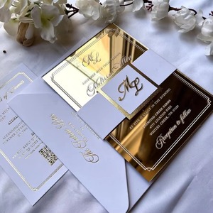Ensemble de cartes d'invitation de mariage en acrylique miroir doré de luxe avec enveloppe blanche élégante et design personnalisé de forme premium - Product Image 3