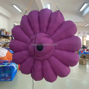 Reuze hangende opblaasbare bloem met tongmodel voor activiteitenpromotie en evenementen - Product Image 6