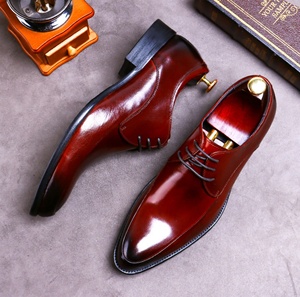 Mocassins d'été pour hommes à bout fermé, légers, en cuir véritable, imperméables, respirants, à enfiler, pour la marche décontractée et la mode - Product Image 1