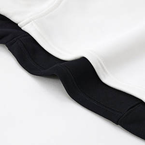 <span class=keywords><strong>Felpa</strong></span> <span class=keywords><strong>con</strong></span> Cappuccio Unisex Nera <span class=keywords><strong>con</strong></span> Zip Oversize per l'Inverno Tessuto Pesante Logo Stampato sulle Maniche <span class=keywords><strong>con</strong></span> Cappuccio Stampato per Uomo all'Ingrosso - Product Image 6