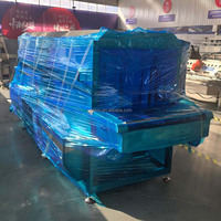Laveuse industrielle automatique de caisses et de bacs en plastique de type tunnel, machine de lavage haute pression en SUS304 pour usine alimentaire