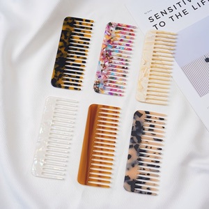 Pettini per capelli in acetato anti-statici con motivo marmorizzato, molto venduti a livello internazionale, pettini per lo styling, pettini per capelli da donna popolari per l'uso quotidiano. - Product Image 4