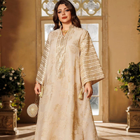 Robe de Dubaï et du Maroc Ornée et Colorée Jellaba Soudanaise Abaya Robe Arabe Fleurie de Turquie Jellabas Indiennes pour Femme
