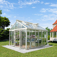 Serre de jardin autoportante de luxe préfabriquée en verre feuilleté et structure en alliage d'aluminium, idéale pour l'extérieur, toutes saisons, en forme de triangle