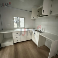 Maison conteneur extensible de luxe de 20 pieds, conforme aux normes australiennes, type Granny Flat, préfabriquée et modulaire, avec véranda et 2 chambres