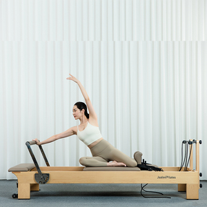 Lit de base de Pilates de Studio en bois d'érable <span class=keywords><strong>Machine</strong></span> de réformateur de Pilates avec tour Cadillac Trapèze Wunda Chaise Baril d'échelle - Product Image 2