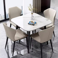 Table à manger carrée moderne en dalle frittée avec pieds en métal, écologique et durable, idéale pour appartements et hôtels, capacité 4 personnes
