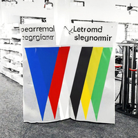 Drapeaux de pirate décoratifs personnalisés en gros pour OEM, impression numérique, matériau polyester pliable, mât en bambou