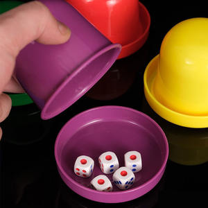 Base épaisse Die tasse <span class=keywords><strong>Table</strong></span> jeu jouet barre Ktv discothèque combinaison dés secouer tasses tamis ensemble dés tasse Shaker - Product Image 4