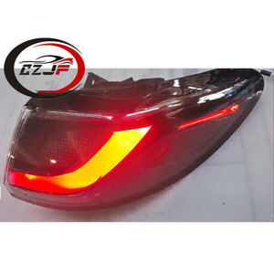 Luz Trasera Exterior CZJF para <span class=keywords><strong>HRV</strong></span> <span class=keywords><strong>2023</strong></span> 2024 LH RH 33550-3W0-A01, Lámparas <span class=keywords><strong>de</strong></span> Señal <span class=keywords><strong>de</strong></span> Freno Automotrices <span class=keywords><strong>de</strong></span> Fábrica - Product Image 2
