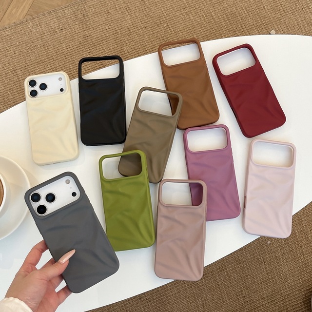 Frosted Solid Color 3D Wavy Pattern Phone Case for iPhone 17 Air 16 15 14 13 12 Pro Max 11 Soft Shockproof Silicone Cover Girls
