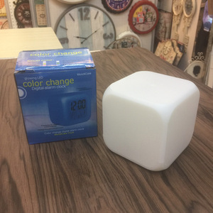 Square Color Changing Alarm <b>Clock</b> Led <b>Digital</b> <b>Desk</b> <b>Clock</b> With Date And Temperature Display - Product Image 3