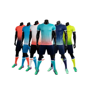 Conjunto Deportivo de Fútbol con Diseño Original Personalizado, Uniforme de Verano Corto de Poliéster 100% con Impresión Digital para Clubes y Equipos - Product Image 1