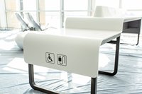 Tables de recharge modernes en marbre durables, vente directe d'usine, pour aéroports, écoles et hôpitaux