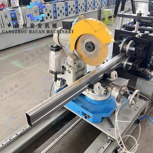 Machine de formage de poutres d'étagères entièrement automatique contrôlée par PLC avec coupe à la scie volante, puissance 38,5 kW, composants d'engrenage et de moteur - Product Image 5