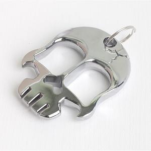 Llavero Multiherramienta de Defensa Personal con Forma de Calavera Plateada, Soporte de Mano para Combate al Aire Libre, Hebilla de Puño con Abrebotellas - Product Image 1
