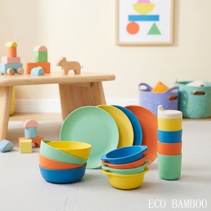 Juego de Vajilla Infantil Ecológico de PLA, RPET, Bambú y PP, Plato, Tazón y Vaso con Tapa, Libre de BPA, Vajilla de Silicona para Bebés - Product Image 4