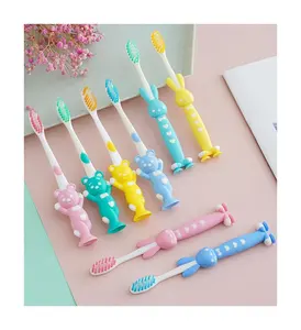 Se vend bien partout dans le monde Cheveux doux pour enfants Nettoyage quotidien des dents Protection des gencives Brosse à dents pour enfants