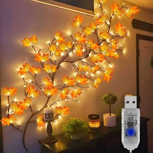 Lampada LED Decorativa a Forma di Ramo d'Albero Incantato con Fiori di Ciliegio Rosa, Foglie di Acero e Rose, Luce Notturna per Camera da Letto e Matrimoni - Product Image 1