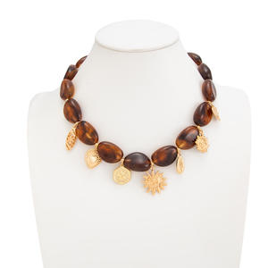 Elegante y Moderno Collar Largo Chapado en Oro Estilo Mónaco/Bohemio para Mujer, con Colgante de Piedra Preciosa Grande, Joyería de Graduación 2026 - Product Image 6