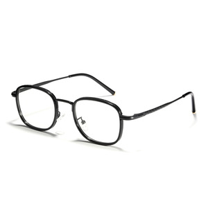Lunettes carrées en titane de luxe de haute qualité Lunettes de prescription élégantes avec motif solide pour hommes et femmes - Product Image 5