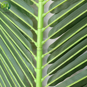 Feuilles de cocotier artificielles en vrac ignifuges imperméables pour décor commercial extérieur intérieur Installation facile et durable - Product Image 3