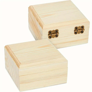 Charme rustique ensemble de 6 boîtes en bois de pin non finies avec couvercles à charnière et fermeture magnétique boîte à bijoux carrée de décor festif de 3.5 pouces - Product Image 3